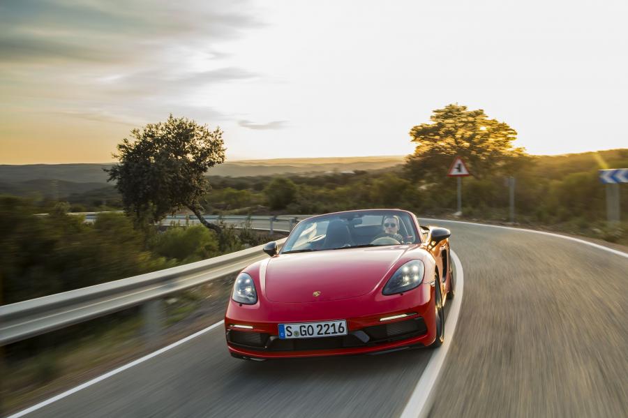 Porsche 718 Boxster T (982) 2019 года  (WW) (фото 22 из 52)